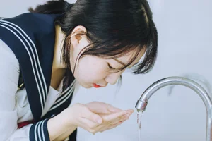 YiTuYu Art Language Vol.10187 Xin Yi: A Captivating 15-Page Gallery of Professional Photography - image 9