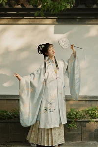 Visual Poetry: Analyzing the Artistic Depth of Art Language Vol.5825 Featuring Fu Xiao - image 20