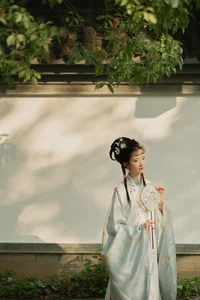 Visual Poetry: Analyzing the Artistic Depth of Art Language Vol.5825 Featuring Fu Xiao - image 7