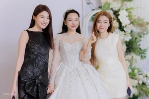 Inside the Star-Studded Wedding of Actress Kim Oanh and Model Vu Tuan Viet - image 5