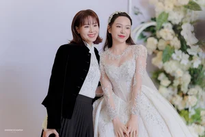 Inside the Star-Studded Wedding of Actress Kim Oanh and Model Vu Tuan Viet - image 1