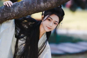 Pei Tong Xue Featured in YiTuYu Art Language Vol.4833 Collection - image 1