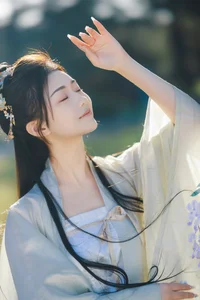 Pei Tong Xue Featured in YiTuYu Art Language Vol.4833 Collection - image 15