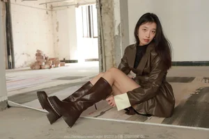 IESS Model Spotlight: Xiao Jiu in SXJ No.1944 - Urban Fashion and Elegance - image 13