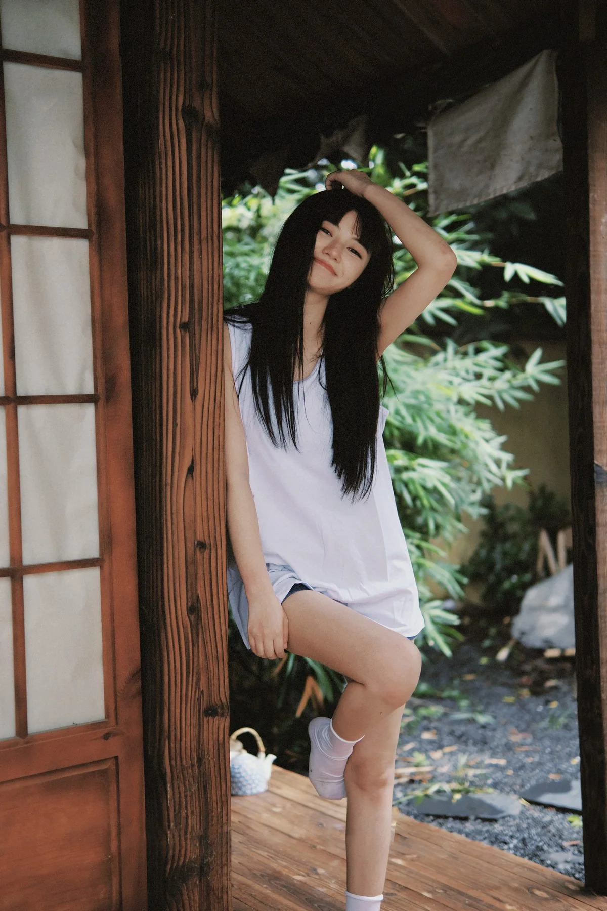Elegant Visual Storytelling: YiTuYu Art Language Vol.5703 with Xia Xia