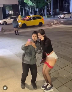 South Korean DJ Miu Stuns Fans with Bold Street Style and Viral Fashion Choices - image 2