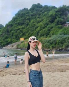 The Rise of Volleyball Beauty Queens: Where Elite Athleticism Meets Pageant-Ready Elegance - image 1