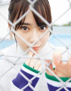 Sayuri Date 1st Photo Book 'Ashiato': A Beautiful 105-Page Debut - image 5