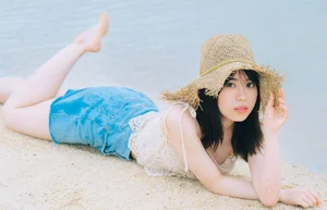 Sayuri Date 1st Photo Book 'Ashiato': A Beautiful 105-Page Debut - image 22