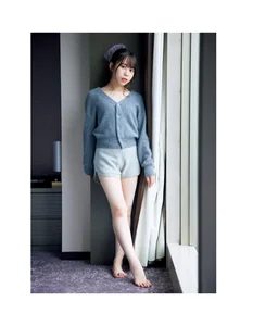 Sayuri Date 1st Photo Book 'Ashiato': A Beautiful 105-Page Debut - image 19