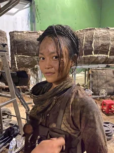 The Stunning Transformation of Actresses in the Movie 'Dia Dao': From Gritty Realism to Red Carpet Glamour - image 17