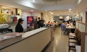 The 600,000 VND Lobster Pho: A Luxury Culinary Experience in Saigon - image 8