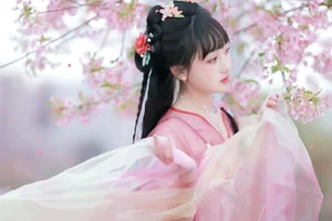 Ethereal Elegance: Xiao Wang Sui Bin Bin in New Collection - image 8