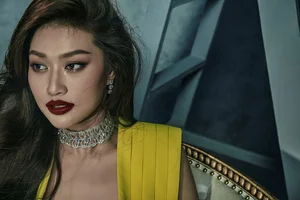 Doan Thien An Captivates Fans with Seductive New Look - image 3