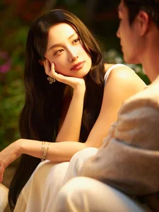 25 Most Beautiful Vietnamese Actresses: Chi Pu and Phuong Oanh Spotlight - image 2