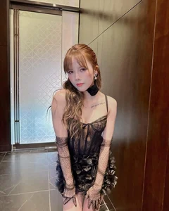 Thiều Bảo Trâm's Bold Fashion Choices and Rising Influence in Vietnamese Pop Culture - image 0