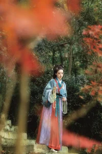 Exploring Contemporary Beauty in Art Language Vol.6385 with the Captivating Qiqi - image 5