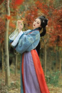 Exploring Contemporary Beauty in Art Language Vol.6385 with the Captivating Qiqi - image 13