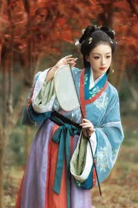 Exploring Contemporary Beauty in Art Language Vol.6385 with the Captivating Qiqi - image 17