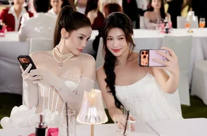 Emotional Moment: Thiên Ân and Kỳ Duyên Share a Heartfelt Connection - image 2