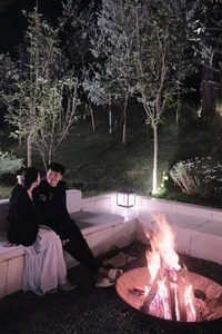 Footballer Thanh Chung Shares Romantic Moments with His Beautiful Wife - image 9