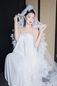 YiTuYu Art Language Vol.10175 Yi Bei Yang Zhi: Elegant Portrait Photography Collection (42 Photos) - image 1