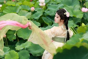 Unique Charm: YiTuYu Art Language Vol.7542 Bu Ke Ai De He He Miao - image 6