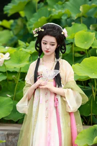 Unique Charm: YiTuYu Art Language Vol.7542 Bu Ke Ai De He He Miao - image 4