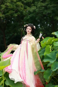 Unique Charm: YiTuYu Art Language Vol.7542 Bu Ke Ai De He He Miao - image 22