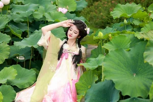 Unique Charm: YiTuYu Art Language Vol.7542 Bu Ke Ai De He He Miao - image 3