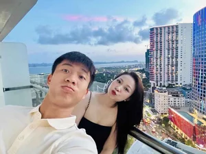 The Happy Lives of Nghe An’s Famous Hot Girls Married to Football Stars - image 5