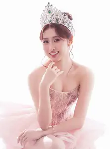 Miss Earth Vietnam 2025 Trâm Anh: Irresistibly Glamorous & Sweet Beauty Transformation - image 9