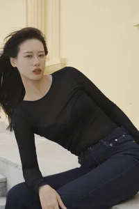 YiTuYu Art Language Vol.9768: Featuring Chenaling_CL - image 0