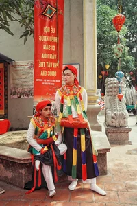 The Unique Bong Dance of Trieu Khuc Village: A Vibrant Vietnamese Cultural Tradition - image 11