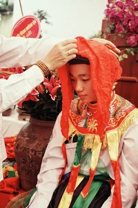 The Unique Bong Dance of Trieu Khuc Village: A Vibrant Vietnamese Cultural Tradition - image 9