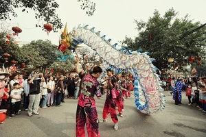 The Unique Bong Dance of Trieu Khuc Village: A Vibrant Vietnamese Cultural Tradition - image 5