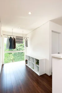 30+ Creative Indoor Laundry Drying Solutions for Modern Small Homes - image 4