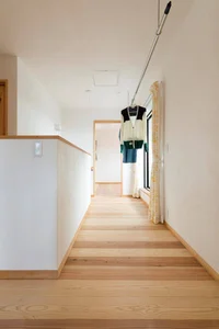 30+ Creative Indoor Laundry Drying Solutions for Modern Small Homes - image 8