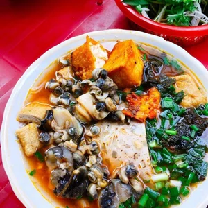 7 Best Snail Noodle Soup Spots in Hanoi You Must Try - image 3