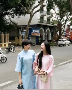 Doan Van Hau's Mother-in-Law Steals the Spotlight in New Family Photo with Daughter Doan Hai My - image 1