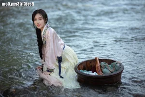 Art Language Vol.4050: Su Mei Zai Lu Shang - A Visual Journey with YiTuYu - image 9