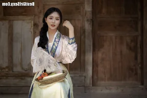 Art Language Vol.4050: Su Mei Zai Lu Shang - A Visual Journey with YiTuYu - image 19