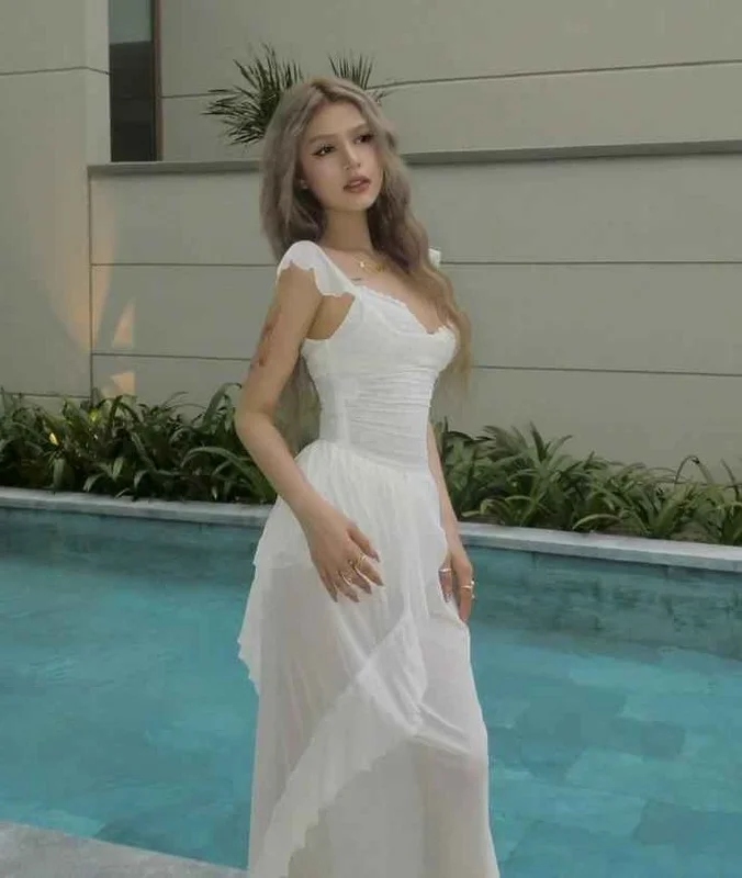 The Radiant Beauty of Xoài Non: A Look at Her Style Before Recent Marriage Rumors