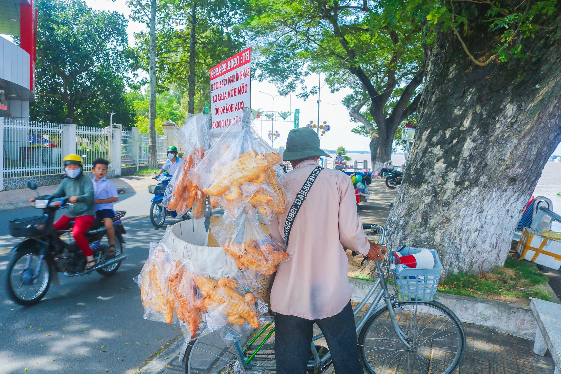 Culinary Journey Through Tan Chau: The Legendary Silk Land of An Giang
