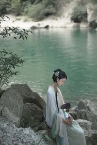 Charming and Playful: YiTuYu Art Language Vol.6440 Featuring Xi Xi - image 2