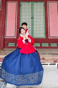 Hoa Minzy Shares Parenting Update: Why Son Baby Bo Is Becoming Sensitive to Strangers - image 2