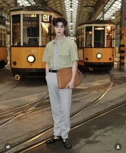 Red Velvet's Joy Stuns at Milan Fashion Week with Sophisticated Look Post Double Eyelid Surgery Rumors - image 5