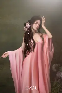 Lilly Luta Transforms into 'Living Doll' in Flowing Pink Silk Gown, Fairytale Beauty Unveiled - image 5