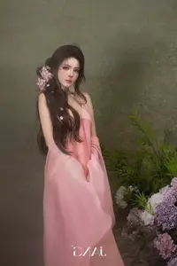Lilly Luta Transforms into 'Living Doll' in Flowing Pink Silk Gown, Fairytale Beauty Unveiled - image 7