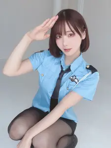 Coser Kenken - Fantia 2023.11 Part01: Meet the Adorable Police Girl in Captivating Cosplay - image 8